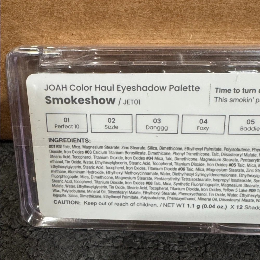 JOAH Color Haul Eyeshadow‎ Palette, 12 Highly Pigmented Colors - Smokeshow